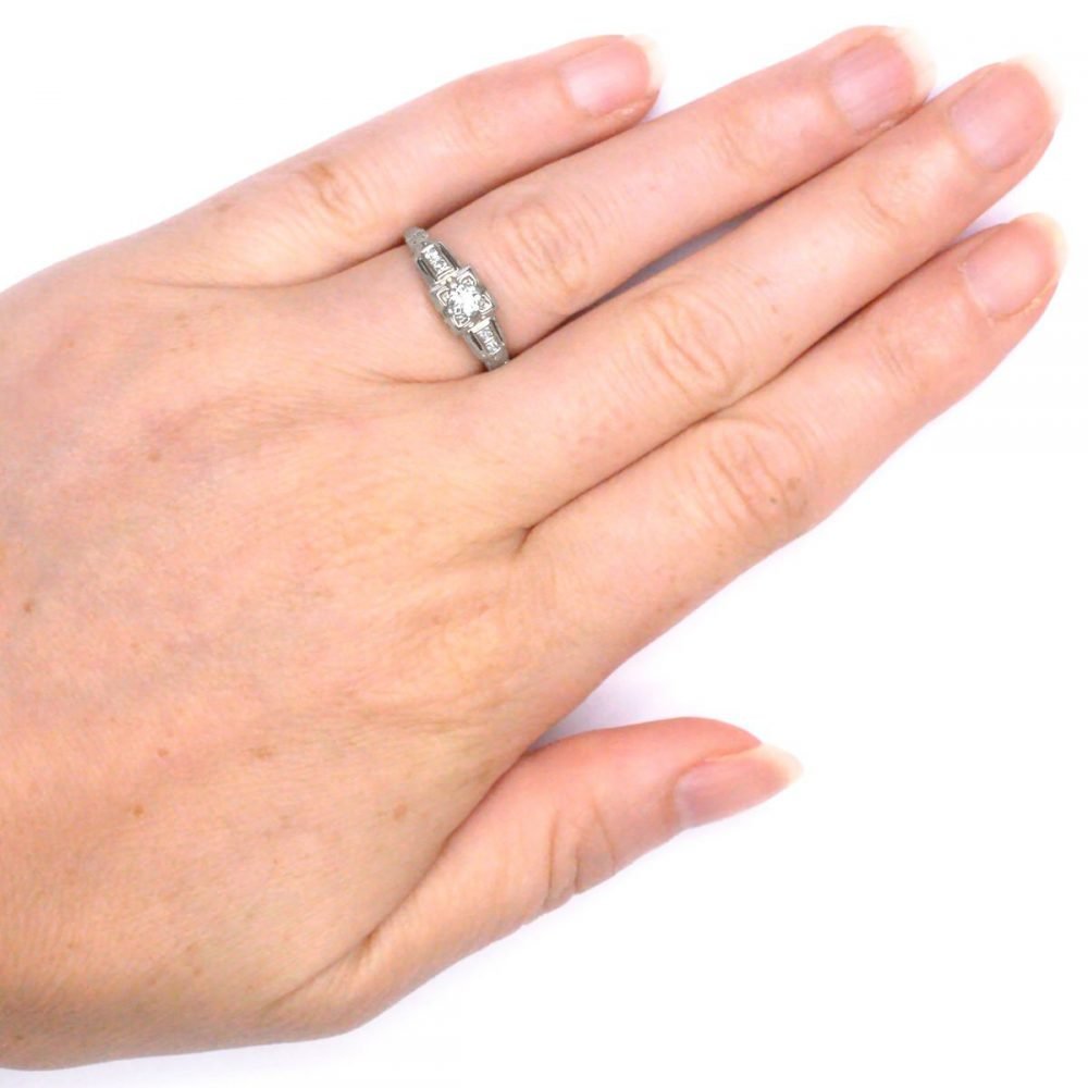 Art Deco 18ct White Gold, Diamond Ring