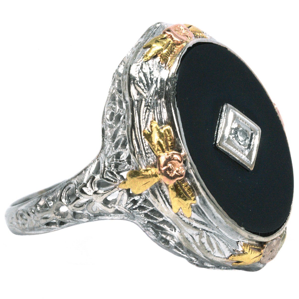Black Onyx in Jewellery, A Favourite Through The Ages
