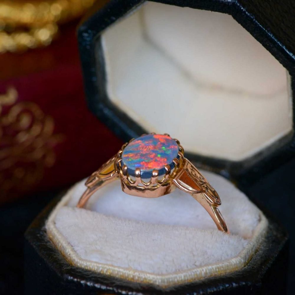Antique 9ct Rose Gold, Opal Ring - Image 5