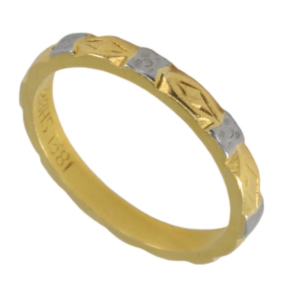 Vintage 18ct Two-Tone Gold Engraved Ring - Image 5