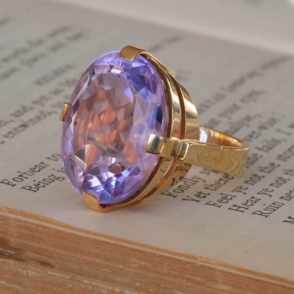 Vintage 14ct Gold, Amethyst Dress Ring - Image 3