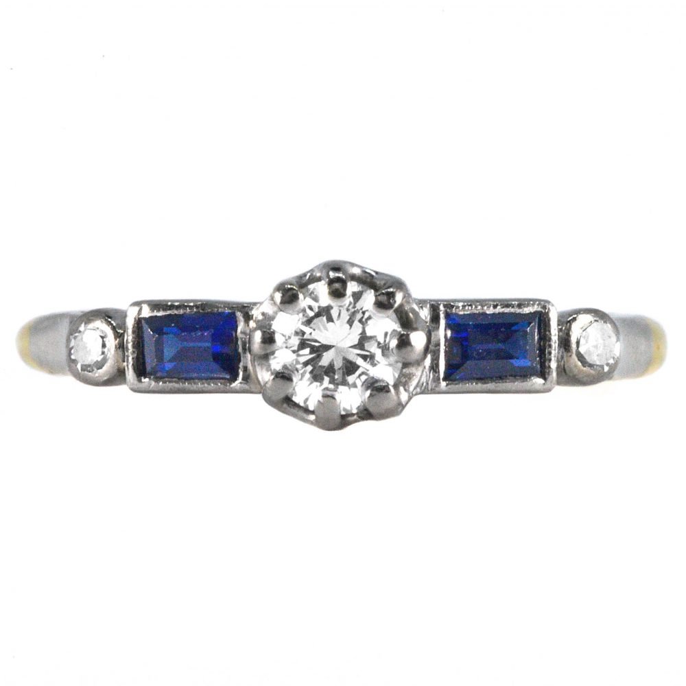 Art Deco 18ct Gold, Diamond & Sapphire Ring - Image 3