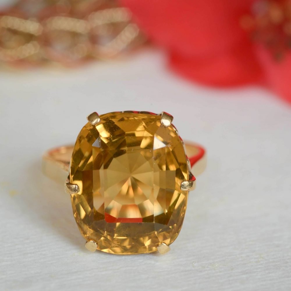 Vintage 9ct Gold, Citrine Cocktail Ring - Image 4