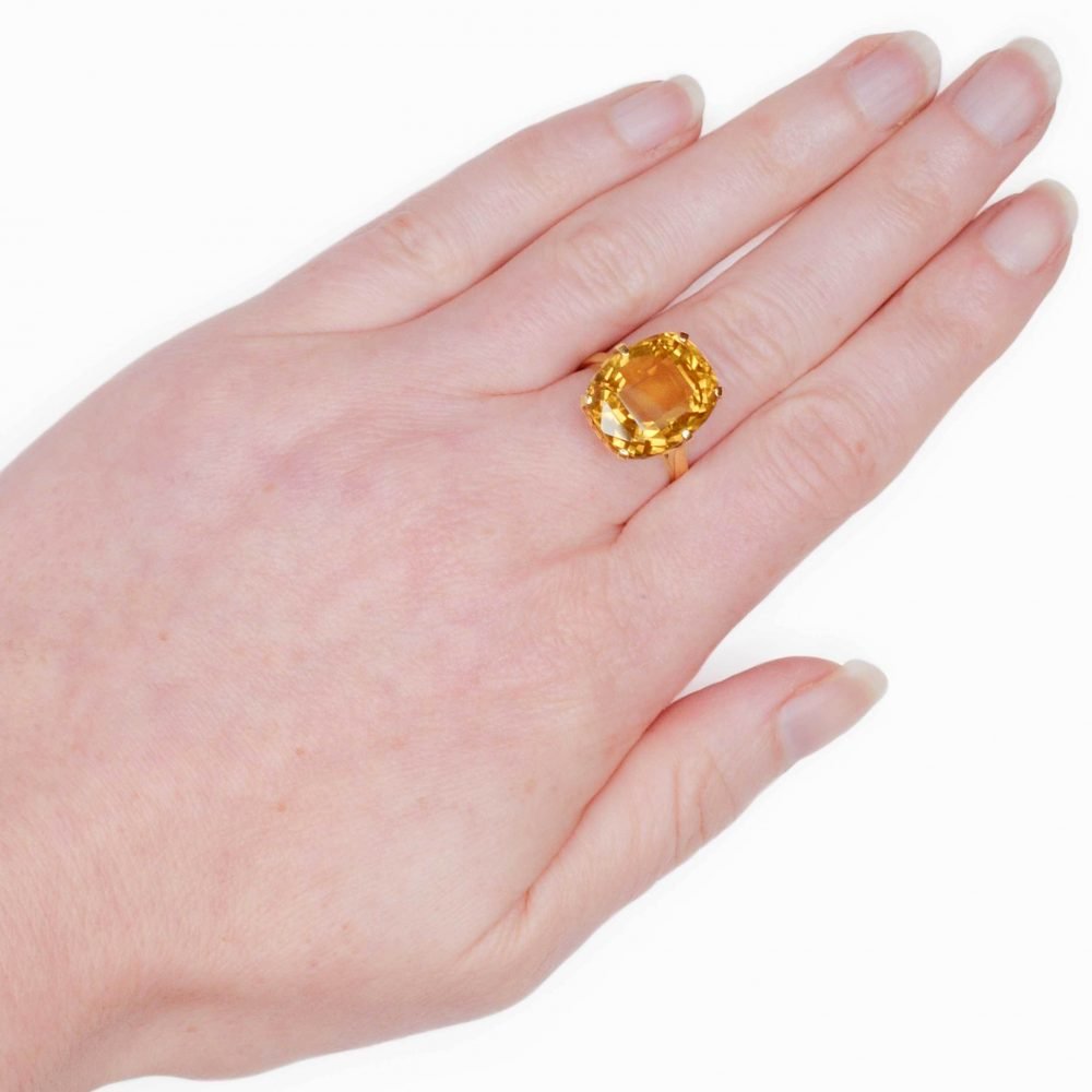 Vintage 9ct Gold, Citrine Cocktail Ring - Image 6