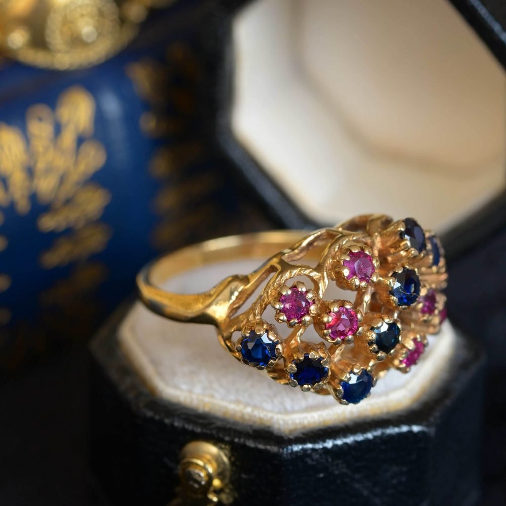 Vintage 9ct Gold, Pink & Blue Sapphire Bombe ring - Image 5
