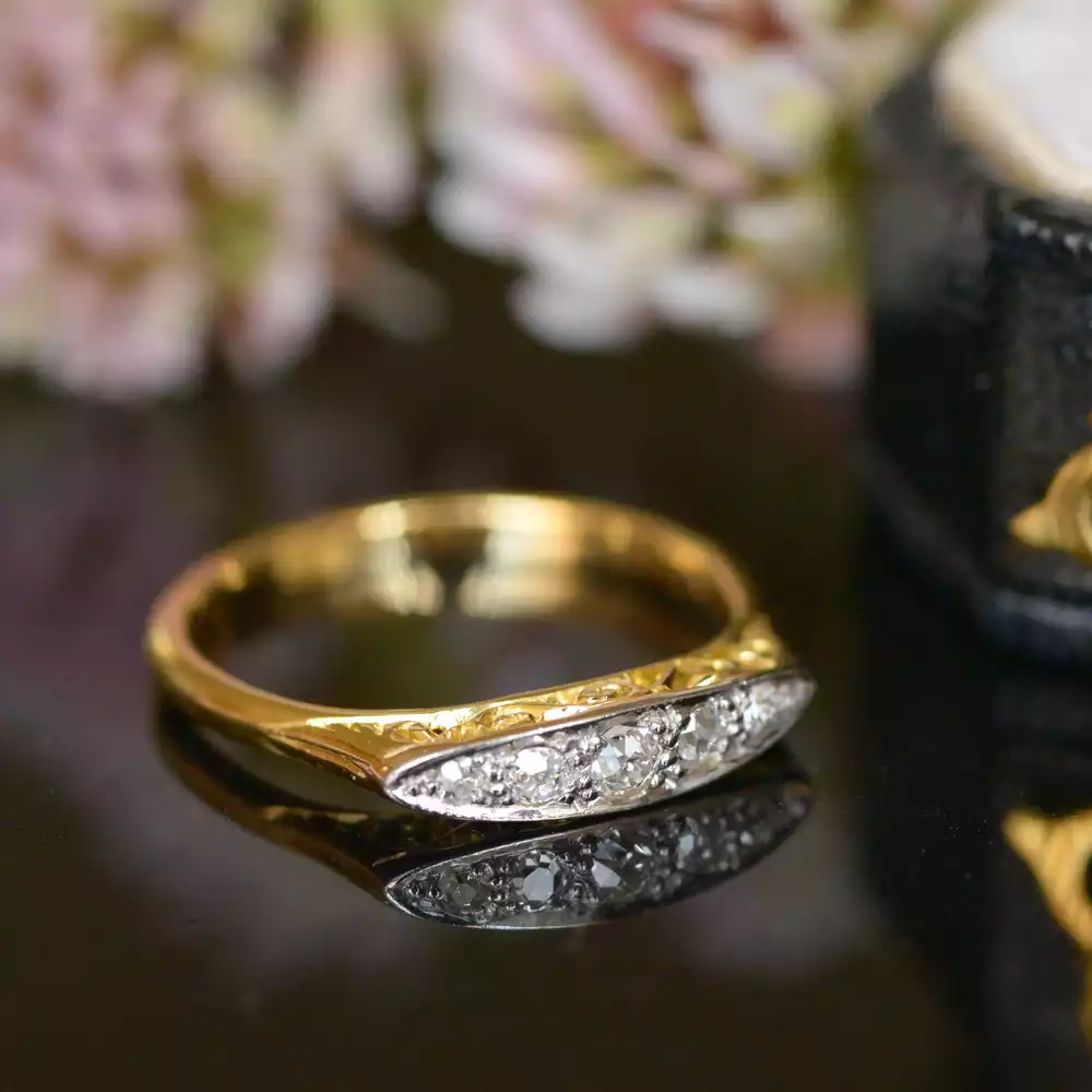 Edwardian 5-Stone Diamond Ring in 18ct Gold