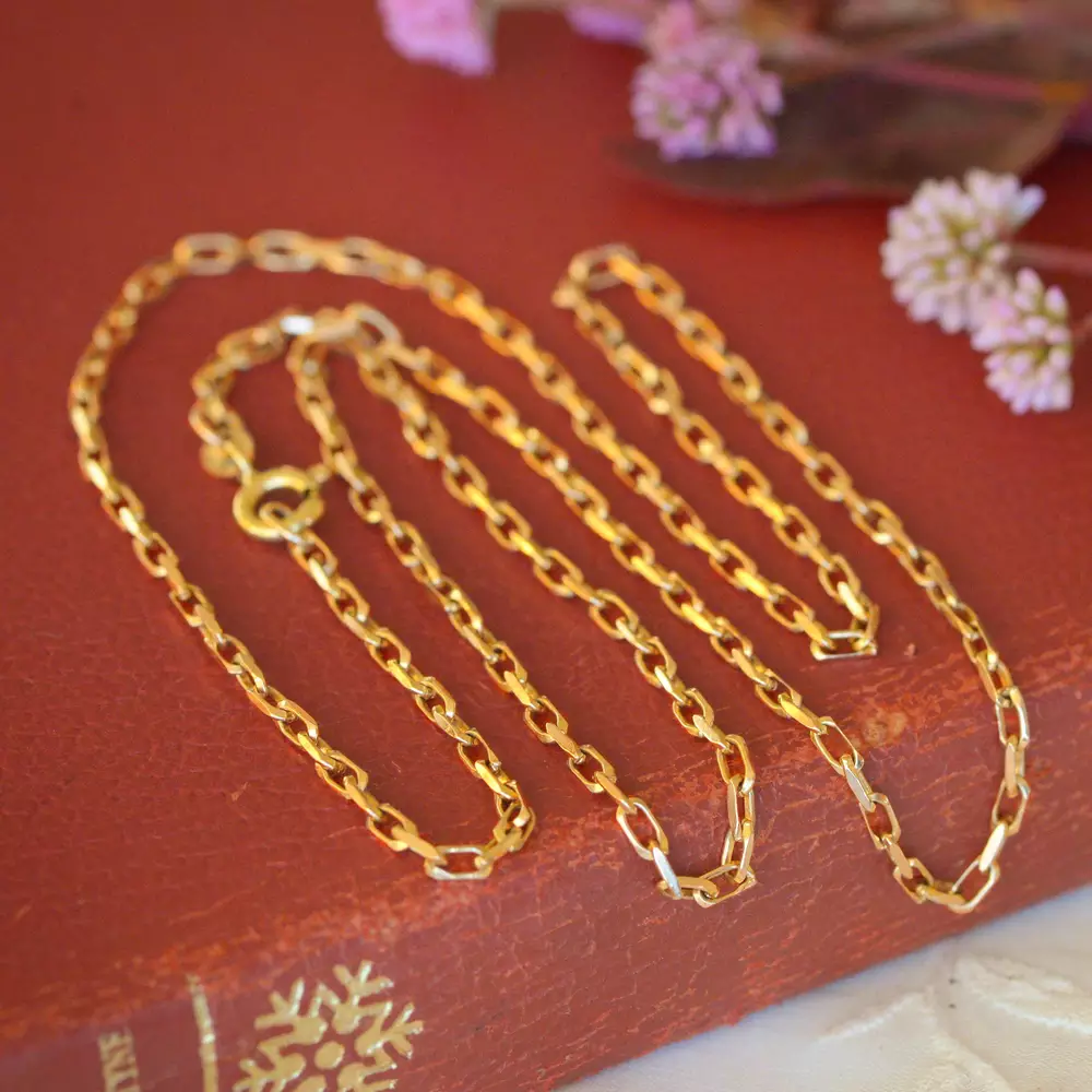 Vintage Italian Faceted Cable Chain Necklace in 9ct Gold