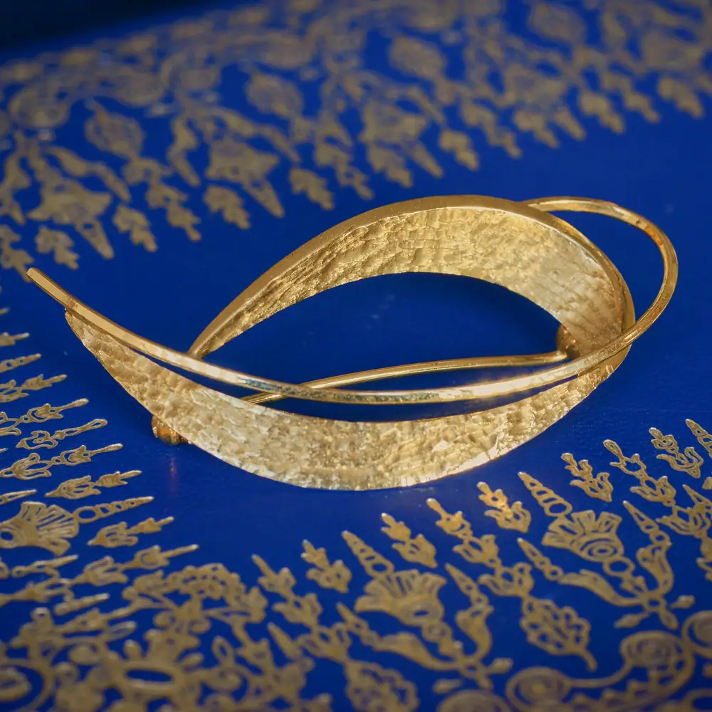 Vintage 14ct Gold, Abstract Leaf Brooch